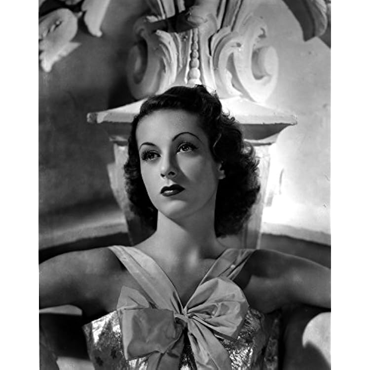 Posterazzi Danielle Darrieux 1930S Photo Poster Print, 8 x 10