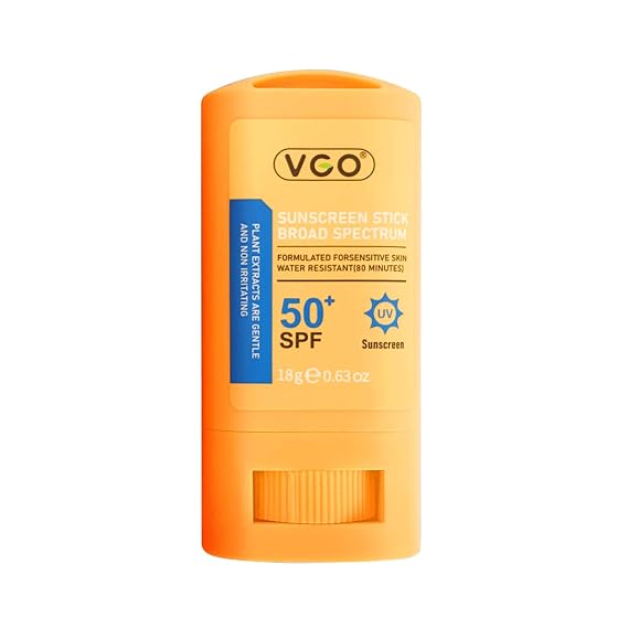 VGO Clear Sunscreen Stick Spf 50+ Provides Broad Spectrum UVA/UVB Protection with a Lightweight Formula - Ideal for Both Face & Body, Equipped with Hands-Free Application Convenience.