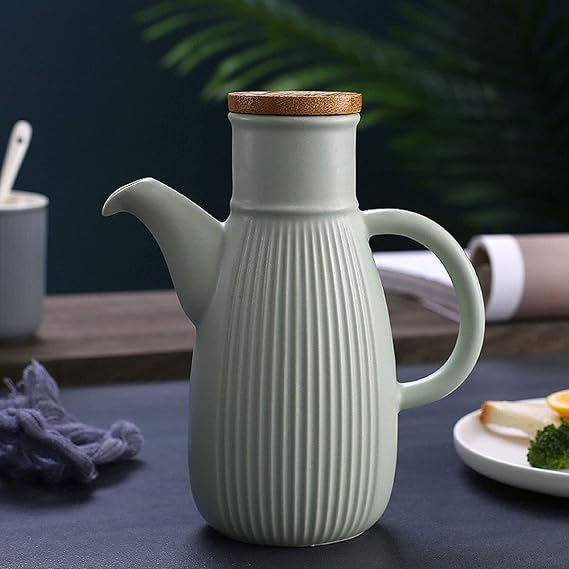 Oil Dispenser Bottle, 450 ML Ceramic Tabletop Olive Oil Dispenser Bottle - Soy Sauce or Vinegar Cruet with Pourer - Modern White Ceramic Dinner Liquid Condiment Dispenser,Green-450ml