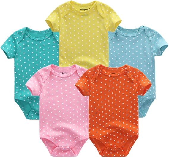 Kiddiezoom Unisex Baby Layette Essentials Giftset Clothing Set 5-Piece