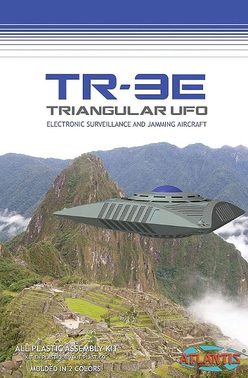 Atlantis Toy & Hobby INC. TR3 UFO with Base 5inch AAN1011 Plastic Models Other Misc