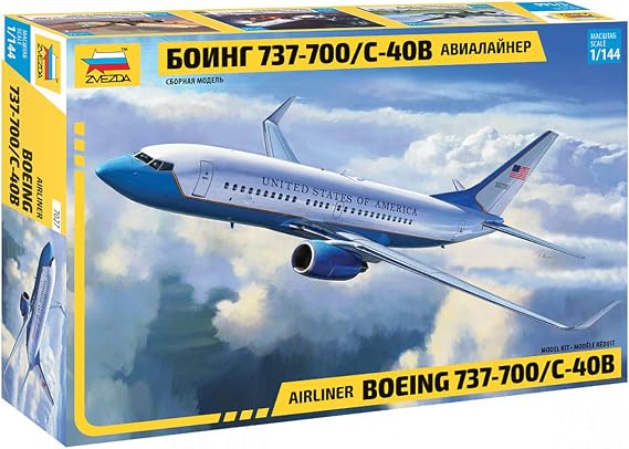 Zvezda 7027 - Airliner Boeing 737-700/C-40B - Plastic Model Kit Scale 1/144 109 Parts Lenght 9"