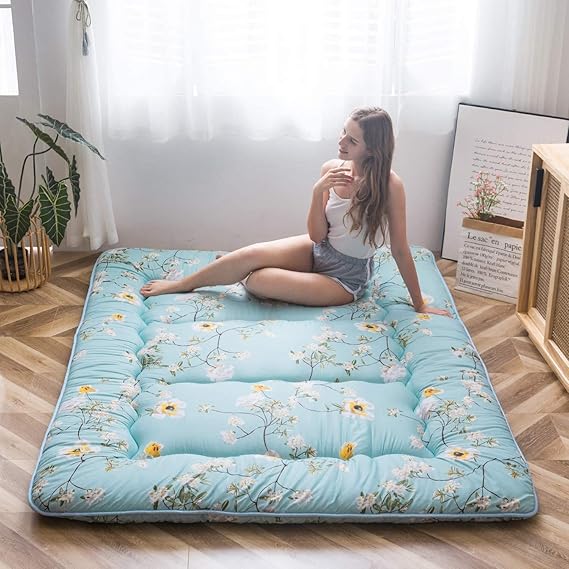 MAXYOYO Rustic Floral Korean Floor Mattress, Foldable Mat Roll Up Camping Mattress, Twin Size