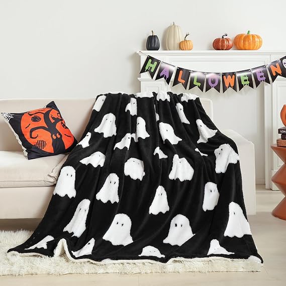 Smoofy Halloween Blanket Twin, Black Ghost Fleece Halloween Blanket 60"x80"