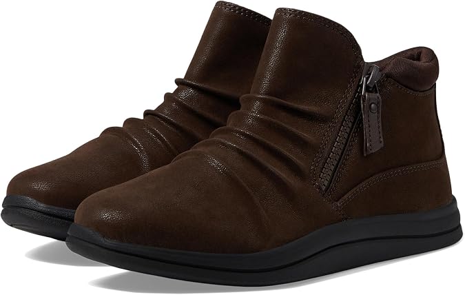Clarks Women's Breeze Range