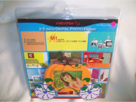 3.5" Nextar N3-504-CRG 320x240 Pumpkin Carriage Style Digital Photo Frame