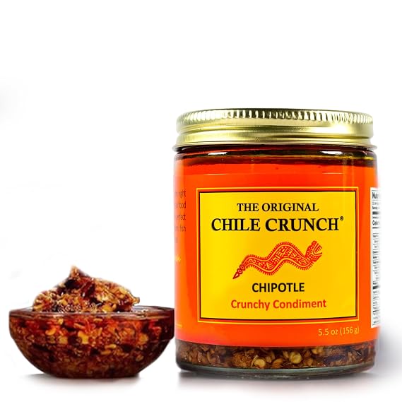 CHILE CRUNCH - Chipotle Spicy Crunchy Condiment - All Natural Roasted Chili Peppers, Garlic & Onion Crisp Sauce - Vegan, Gluten-Free, No Preservatives - Homemade Authentic Mexican Recipe 5.5oz