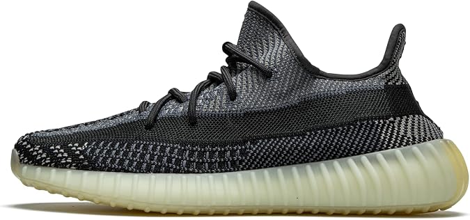 adidas Men's Yeezy Boost 350 V2 Shoe, Carbon, 4.5