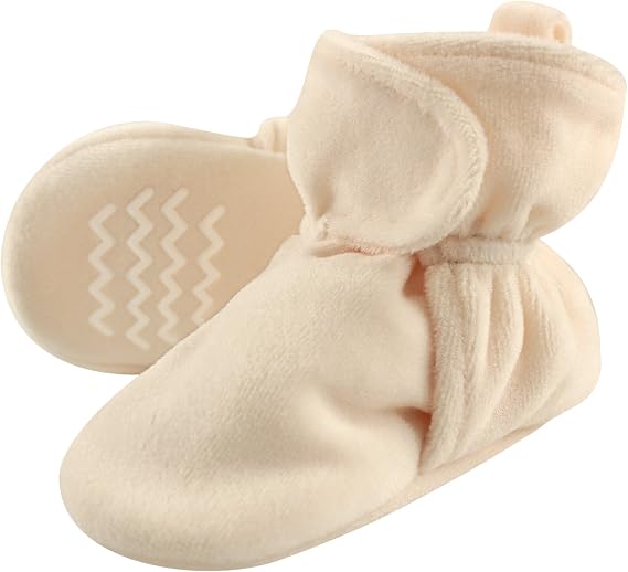 Hudson Baby Unisex Baby Cozy Velour Booties