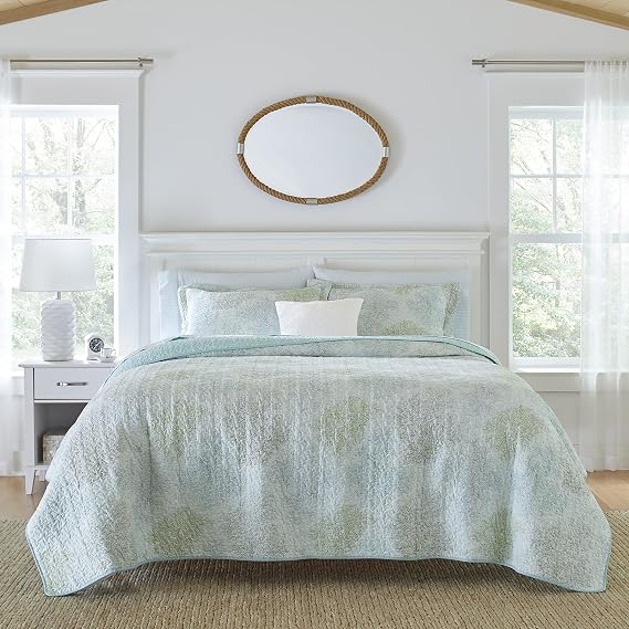 Laura Ashley Reversible Quilt Set, King, Saltwater Blue